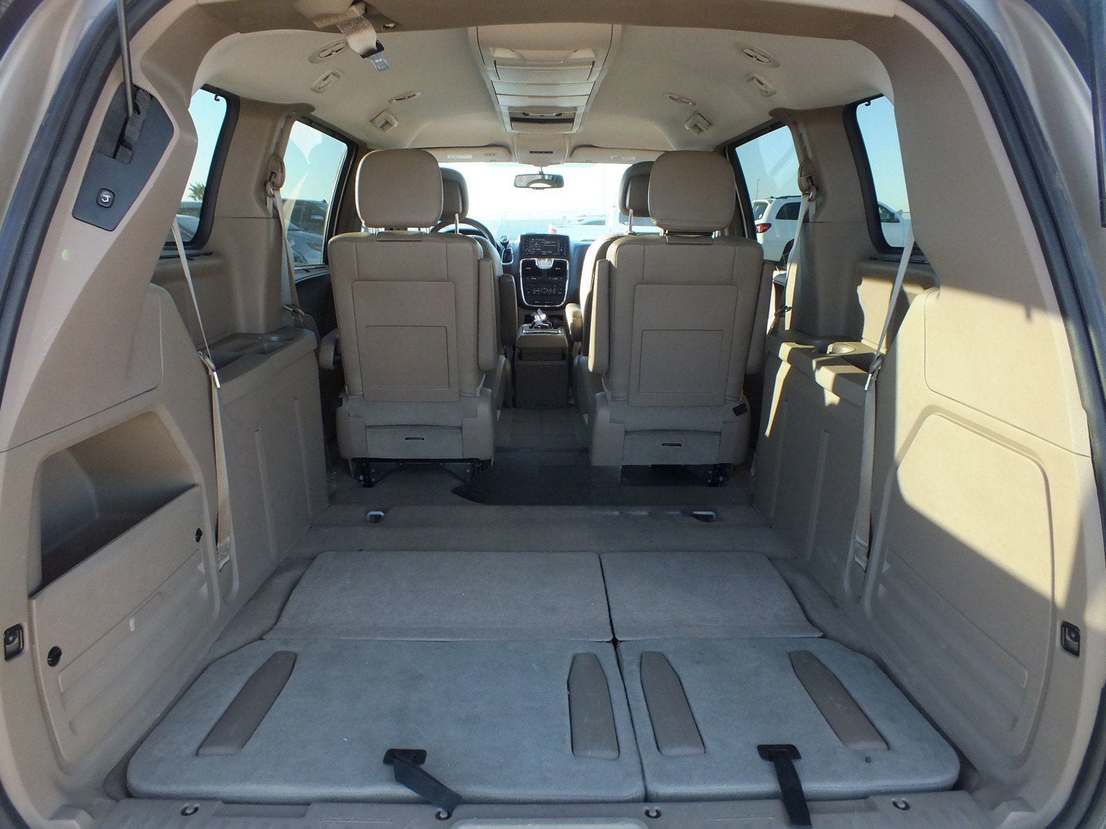 2015 Chrysler Town & Country Touring *CLEAN CARFAX*