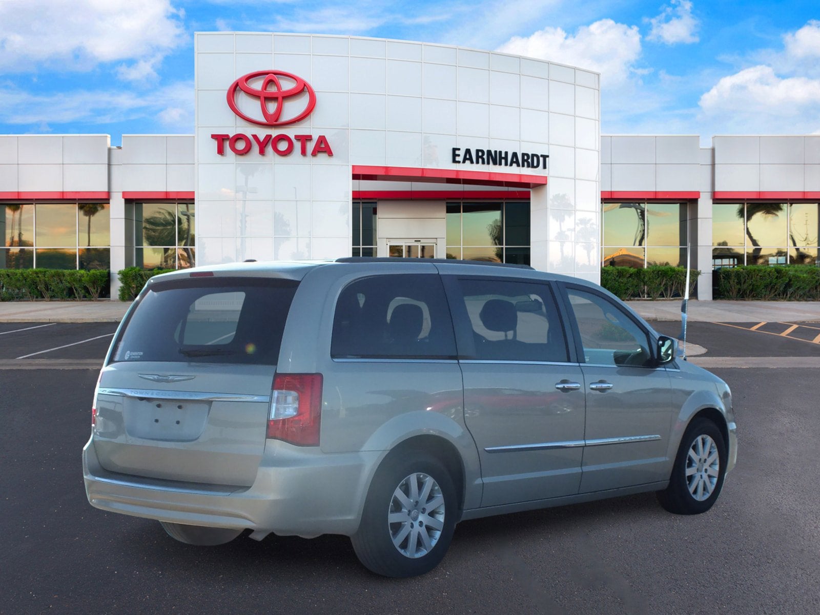 2015 Chrysler Town & Country Touring *CLEAN CARFAX*