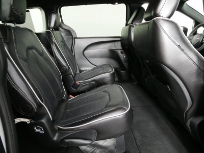2025 Chrysler Pacifica Limited *CLEAN CARFAX!*