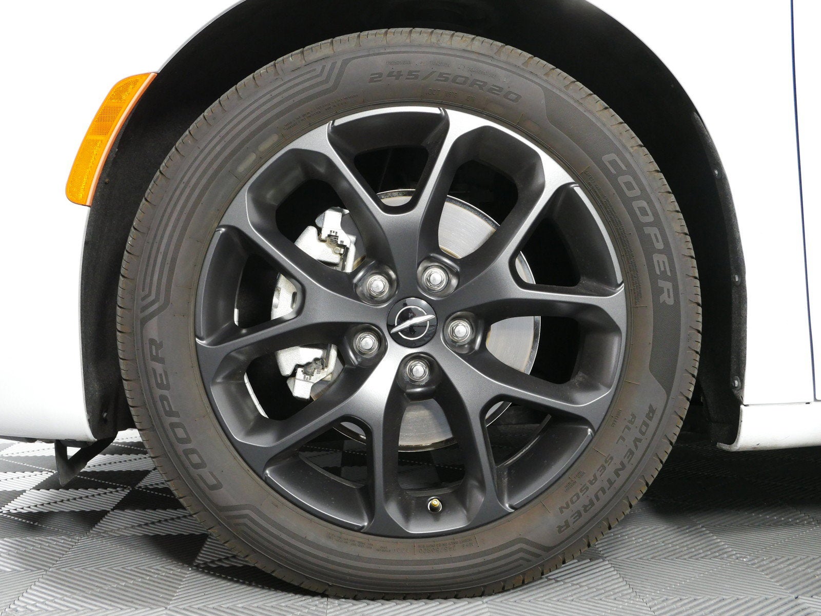 2025 Chrysler Pacifica Limited *CLEAN CARFAX!*