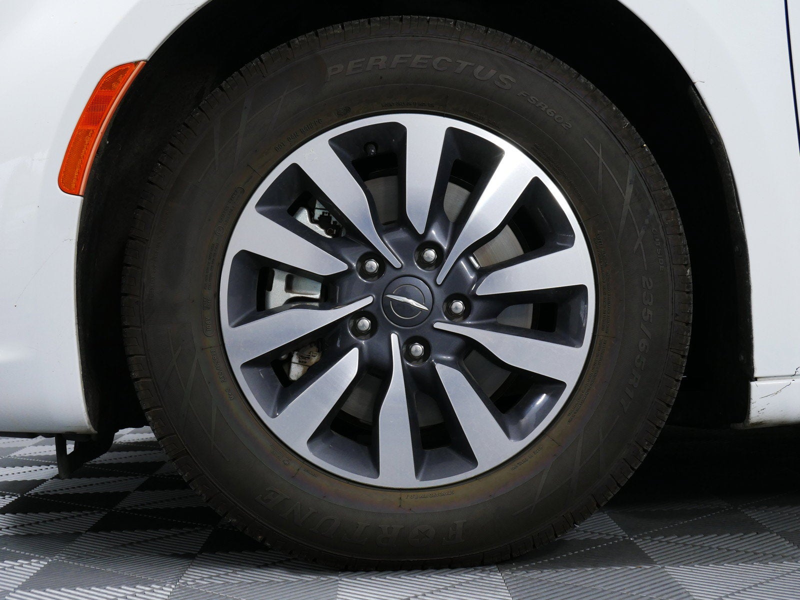 2023 Chrysler Pacifica Hybrid Touring L *1-OWNER!*