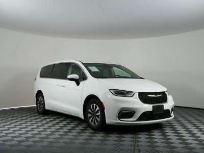 2023 Chrysler Pacifica Hybrid Touring L *1-OWNER!*