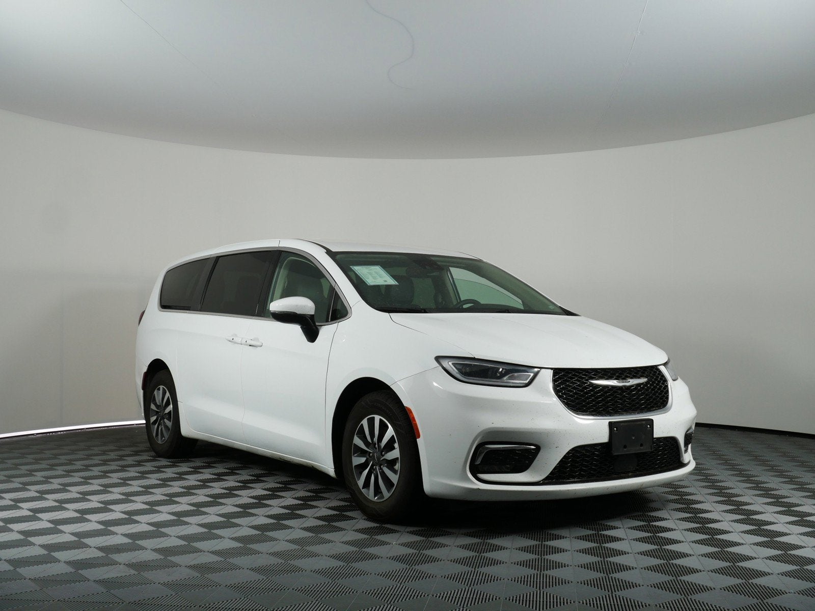 2023 Chrysler Pacifica Hybrid Touring L *1-OWNER!*