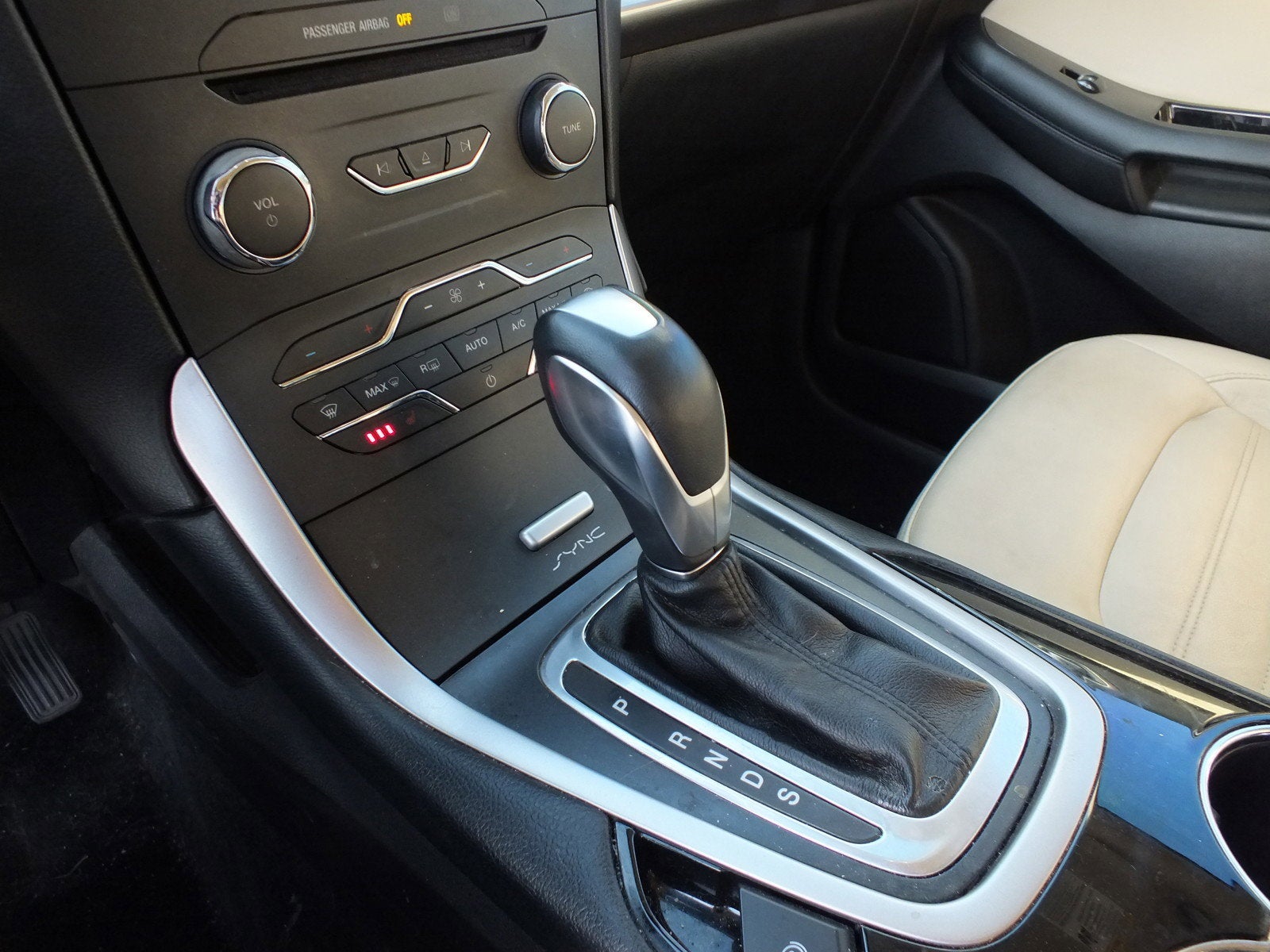 2017 Ford Edge SEL FWD *CLEAN CARFAX, 1 OWNER!*