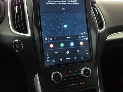 2022 Ford Edge Titanium AWD *1-OWNER*