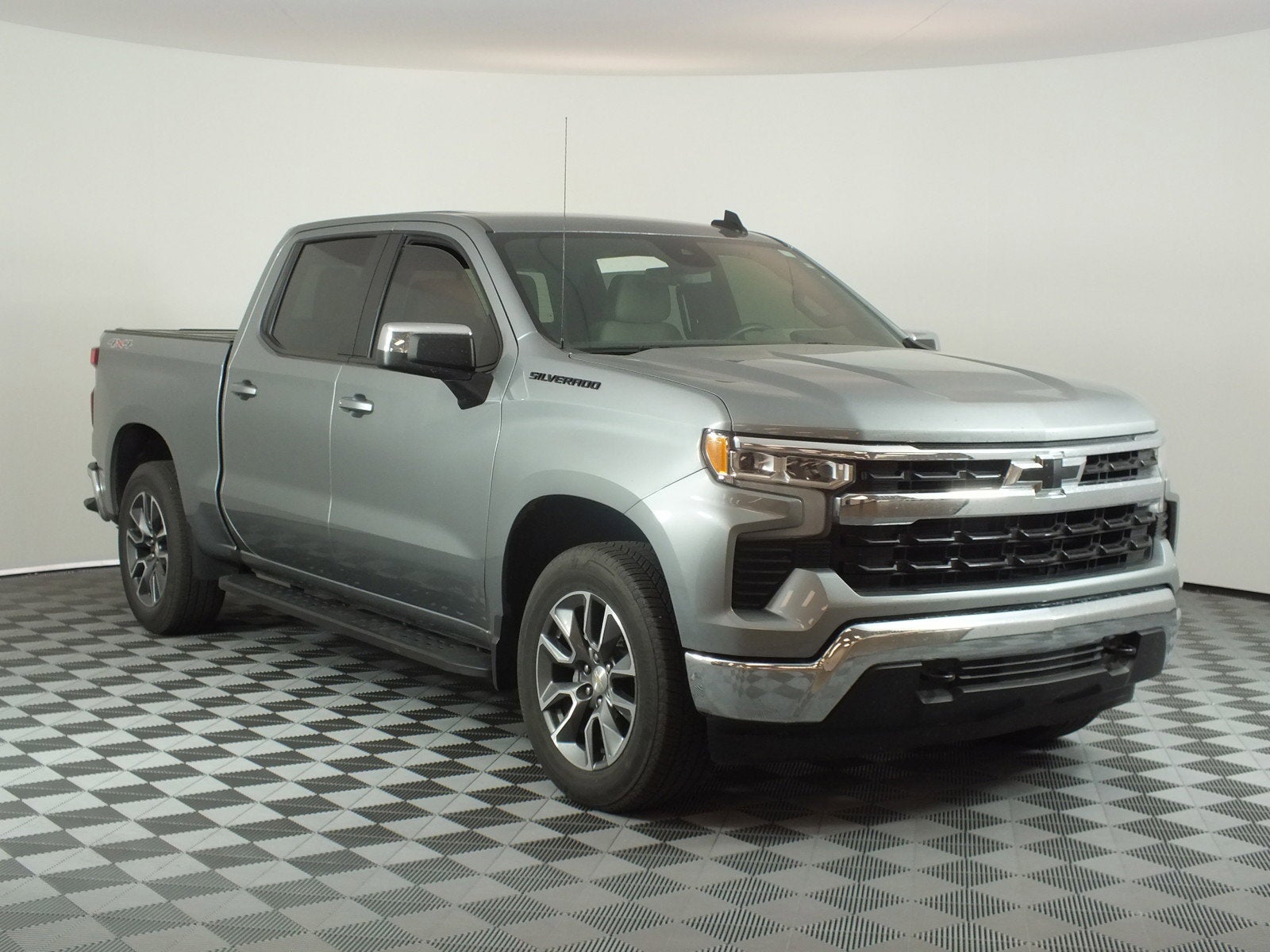 2024 Chevrolet Silverado 1500 LT 4WD *1-OWNER!*