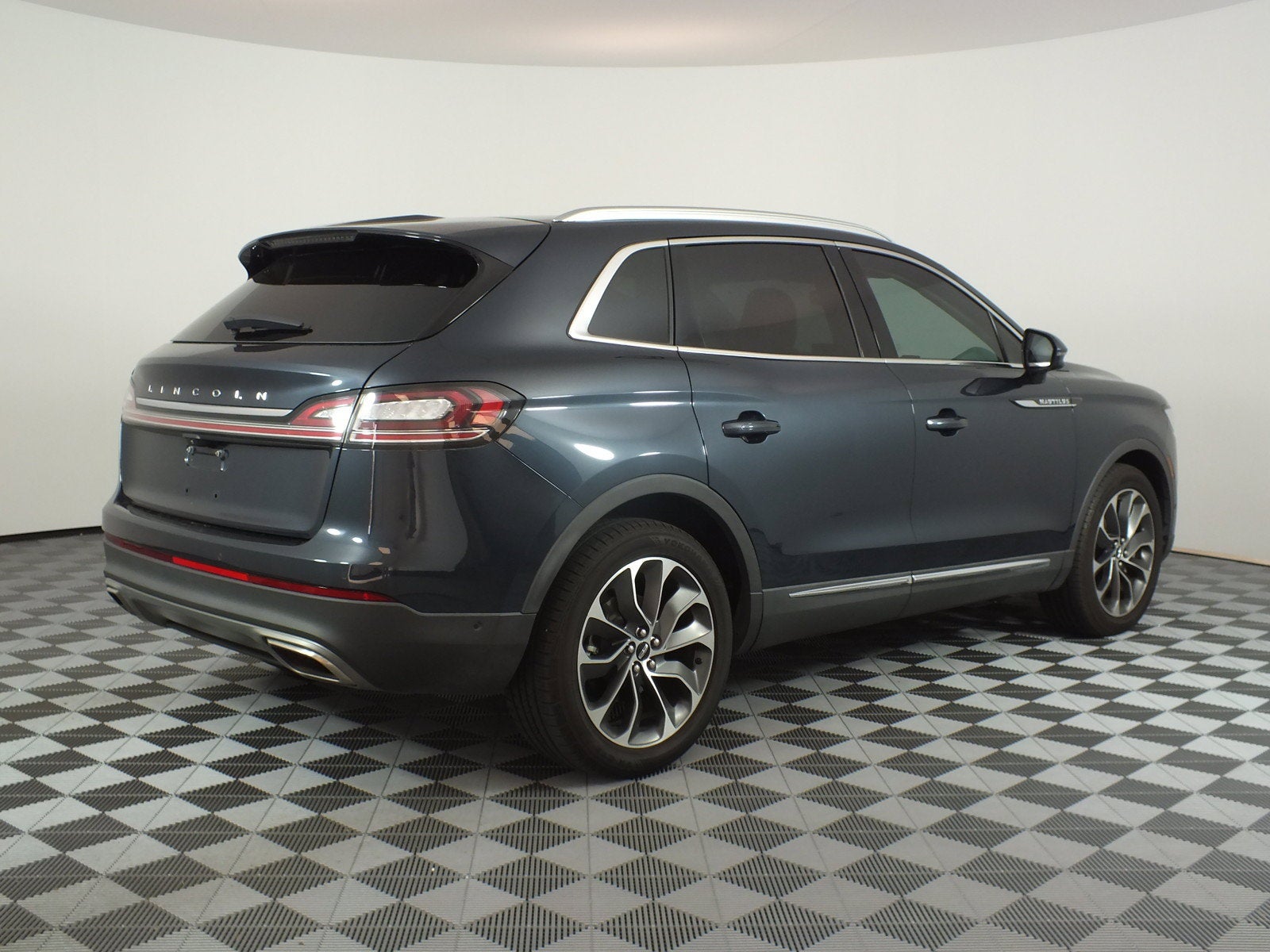 2021 Lincoln Nautilus Reserve *CLEAN CARFAX*