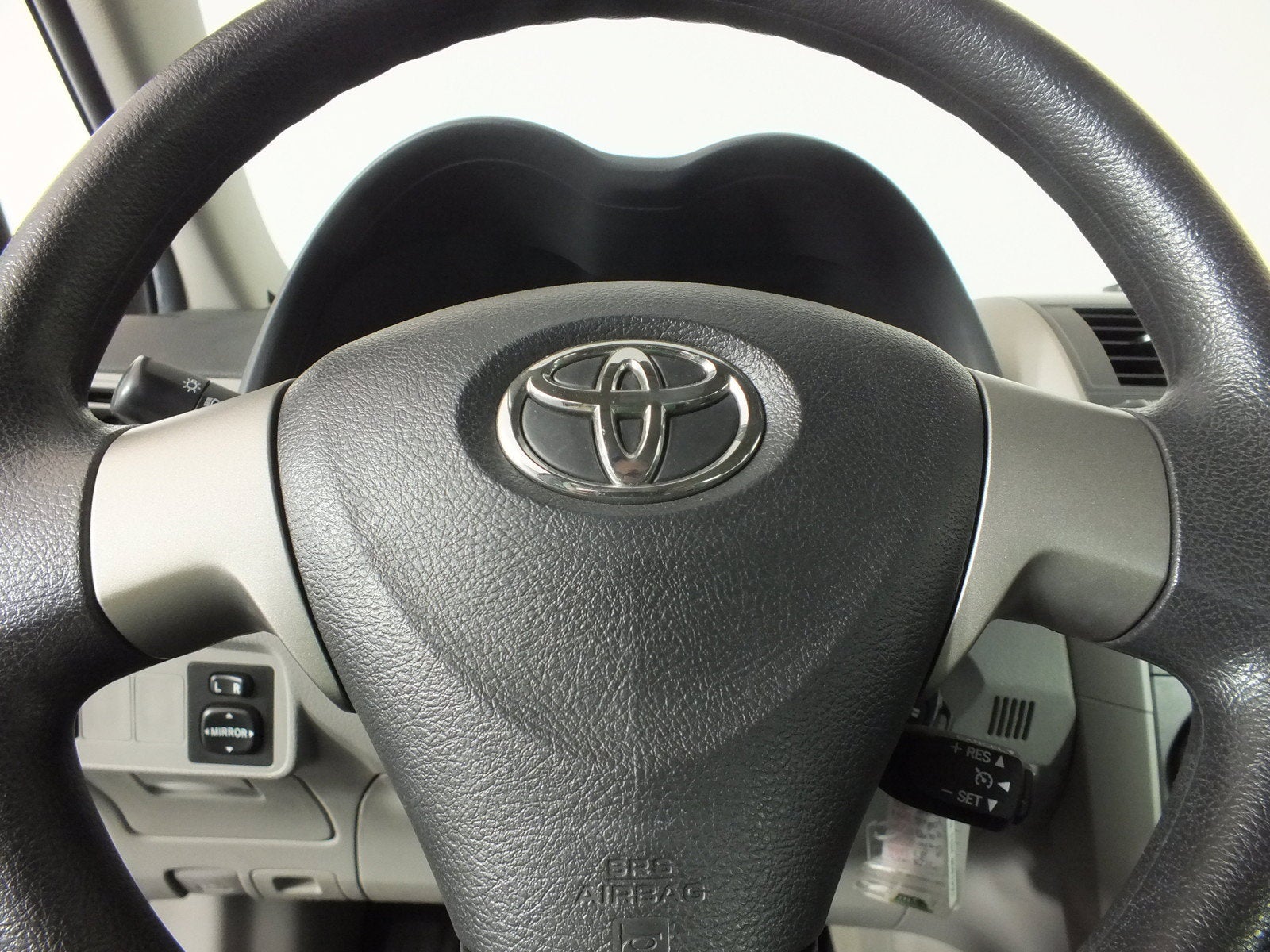 2011 Toyota Corolla LE *CLEAN CARFAX*