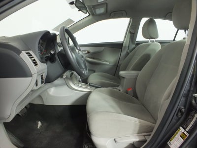 2011 Toyota Corolla LE *CLEAN CARFAX*