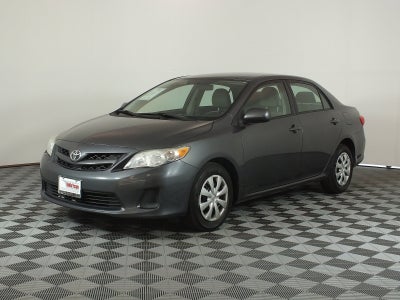 2011 Toyota Corolla LE *CLEAN CARFAX*