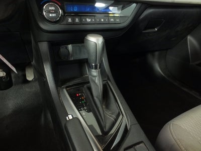 2016 Toyota Corolla LE *CLEAN CARFAX*