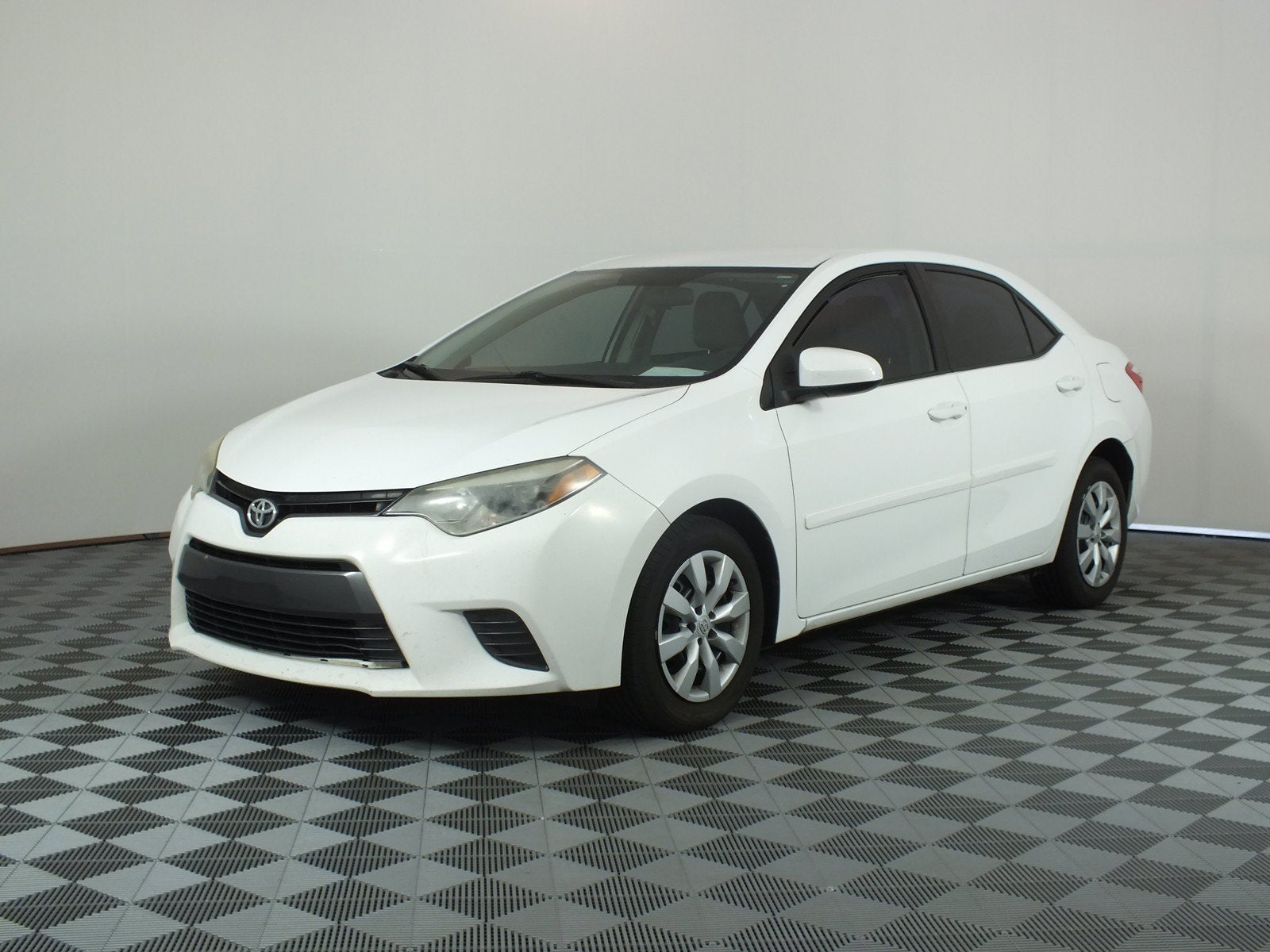 2016 Toyota Corolla LE *CLEAN CARFAX*