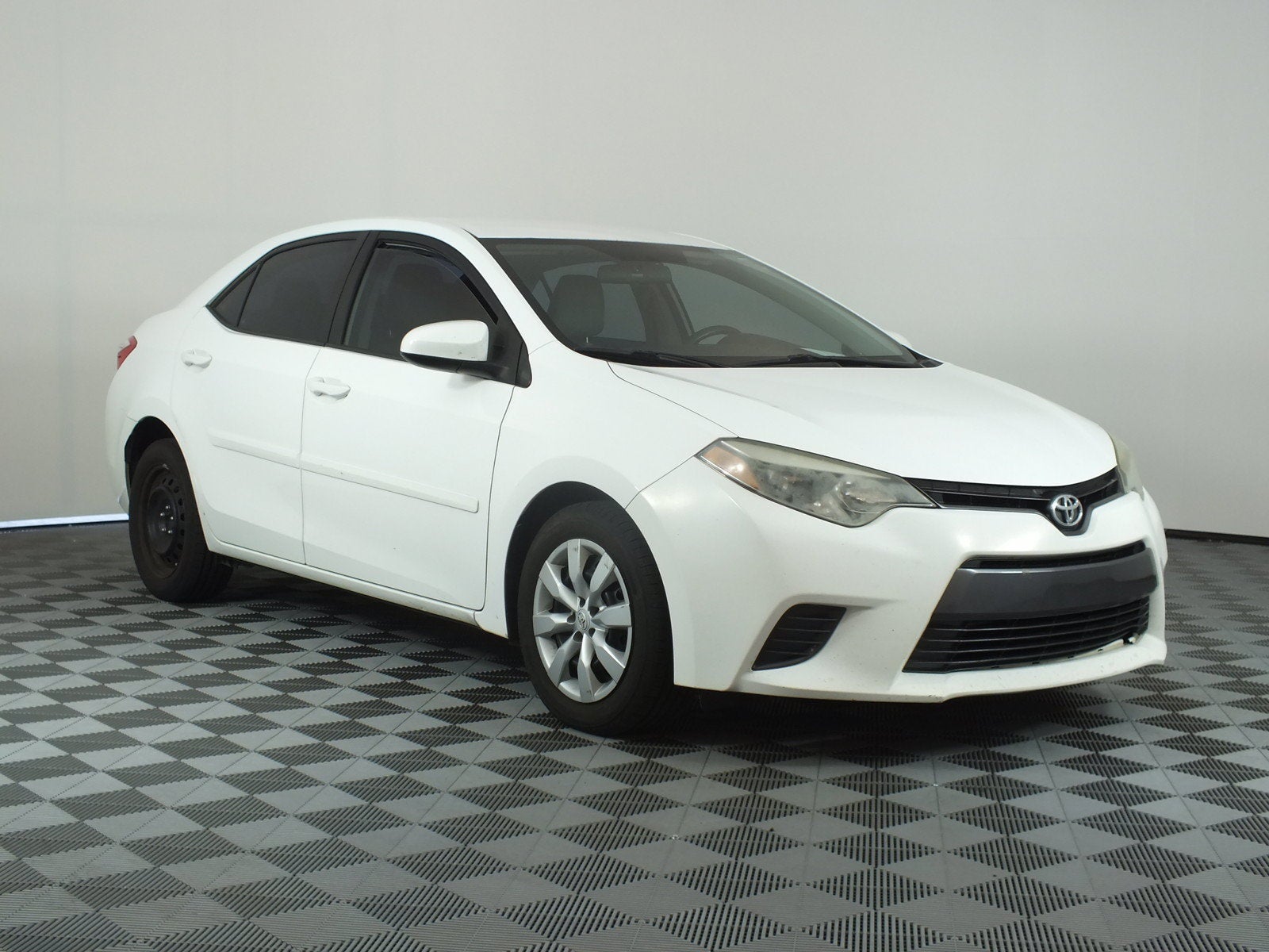 2016 Toyota Corolla LE *CLEAN CARFAX*