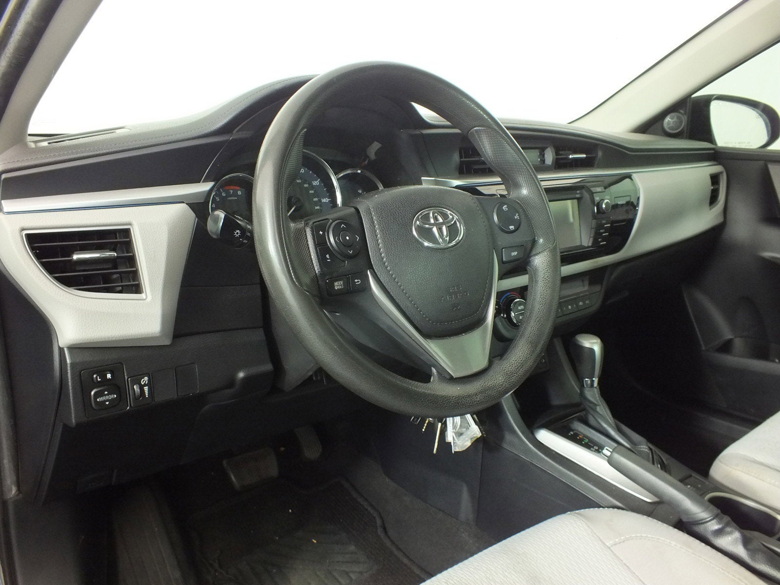 2016 Toyota Corolla LE Plus *CLEAN CARFAX*