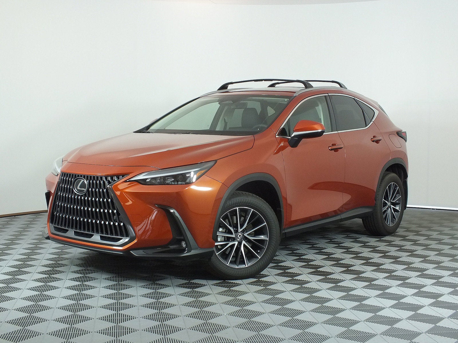 2024 Lexus NX NX 250 Premium *1-OWNER! LIKE NEW!*