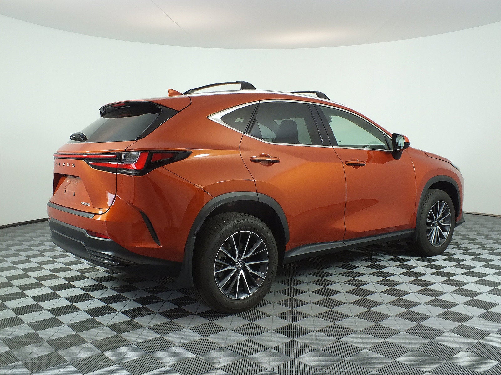 2024 Lexus NX NX 250 Premium *1-OWNER! LIKE NEW!*