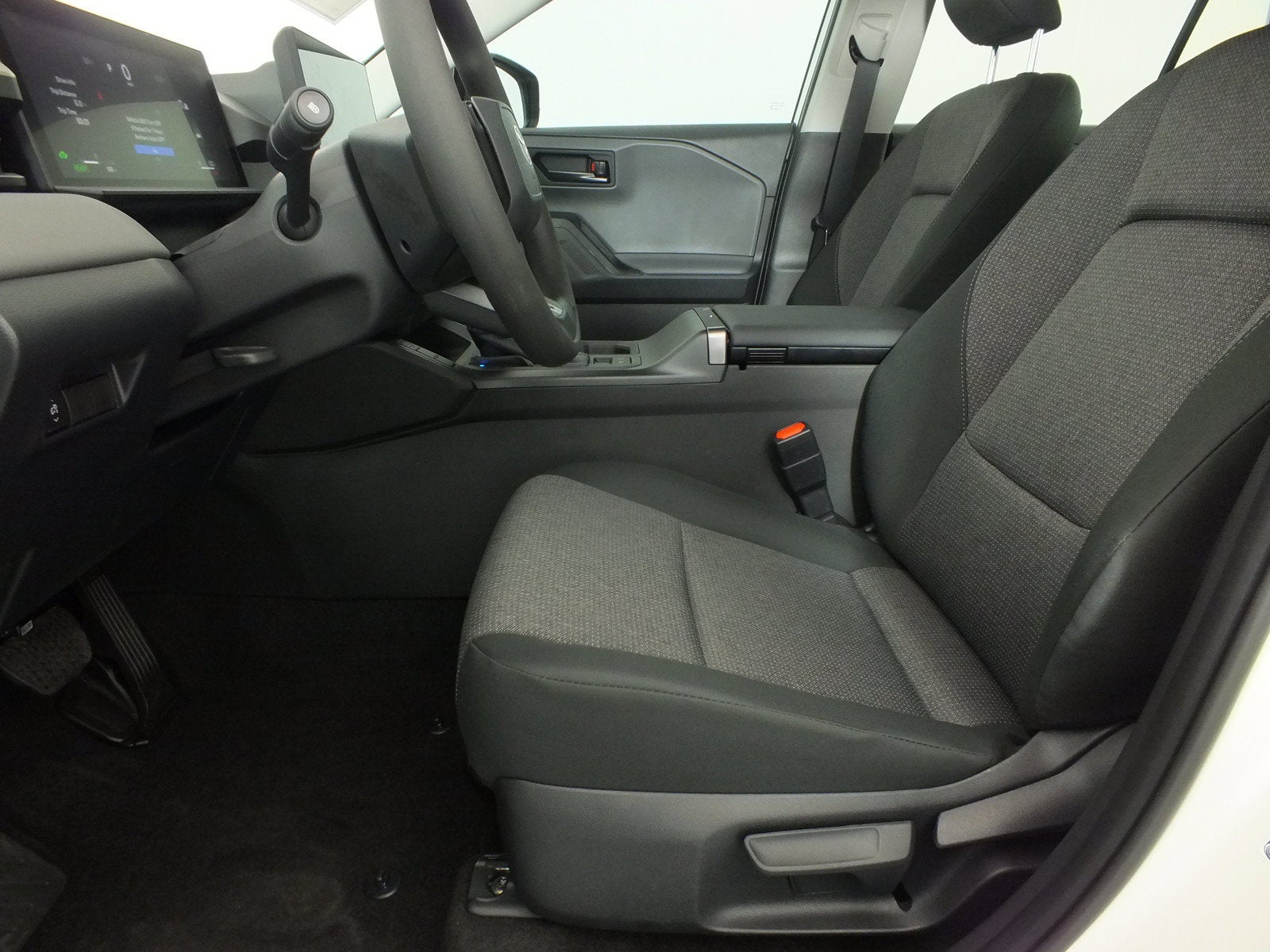2026 Toyota RAV4 LE Hybrid *1-OWNER! NEARLY NEW!*