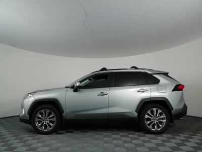 2020 Toyota RAV4 XLE Premium AWD *CLEAN CARFAX*