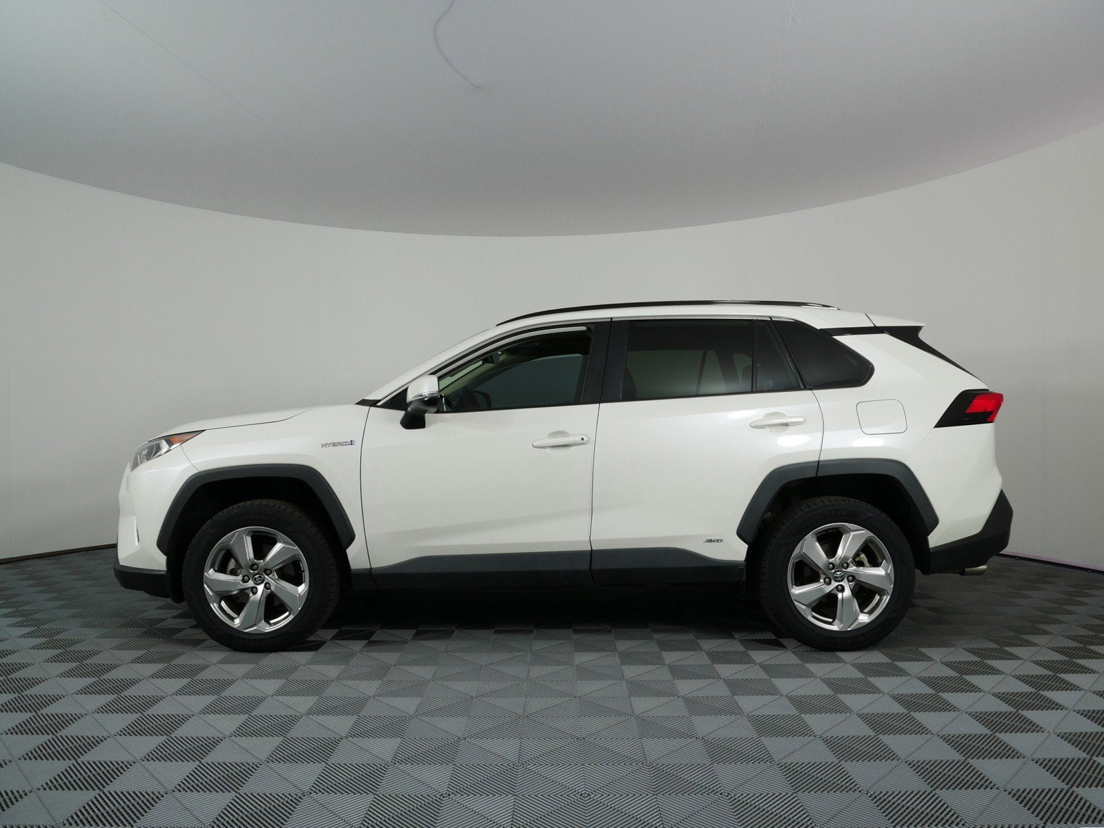 2021 Toyota RAV4 Hybrid XLE Premium AWD *1-OWNER*