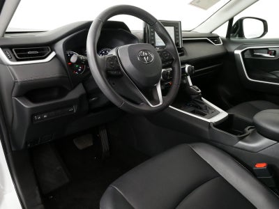 2022 Toyota RAV4 XLE Premium *1-OWNER*
