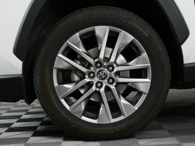 2020 Toyota RAV4 XLE Premium *1-OWNER*