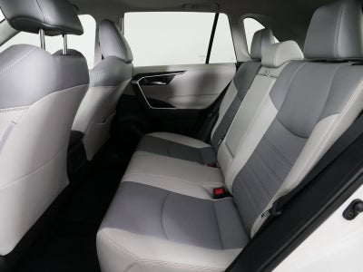 2020 Toyota RAV4 XLE Premium *1-OWNER*
