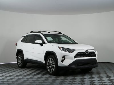 2020 Toyota RAV4 XLE Premium *1-OWNER*