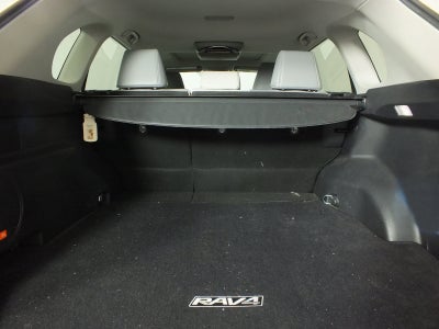 2022 Toyota RAV4 XLE Premium *1-OWNER*