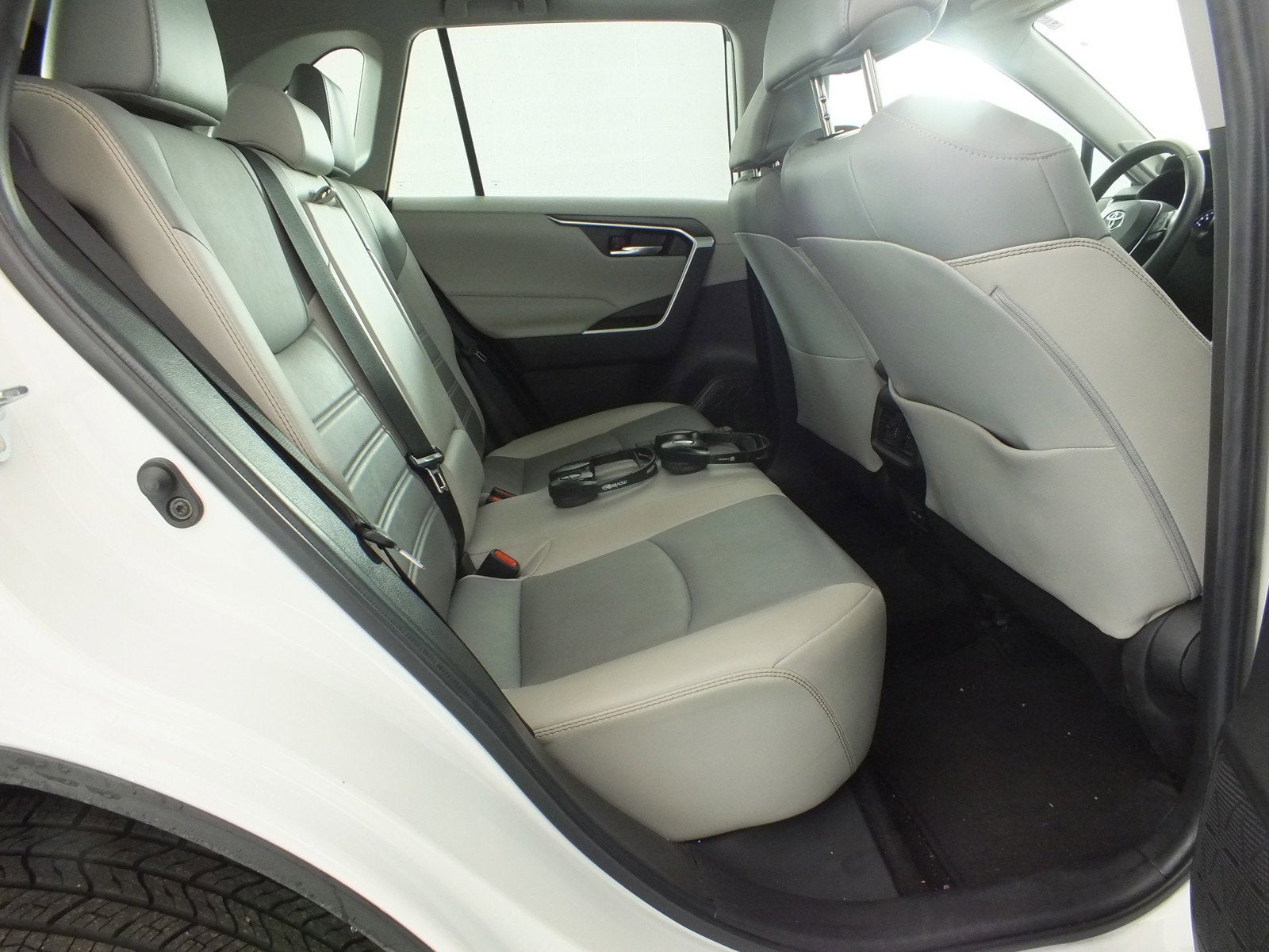 2022 Toyota RAV4 XLE Premium *1-OWNER*