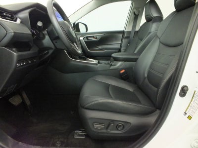 2024 Toyota RAV4 XLE Premium *1-OWNER*