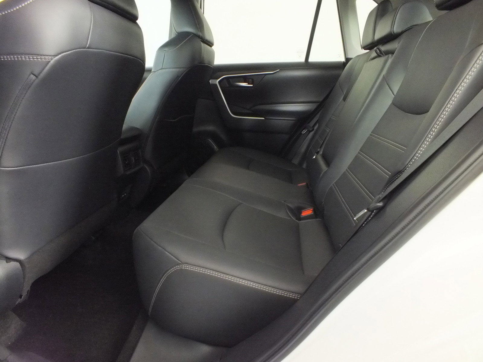 2024 Toyota RAV4 XLE Premium *1-OWNER*