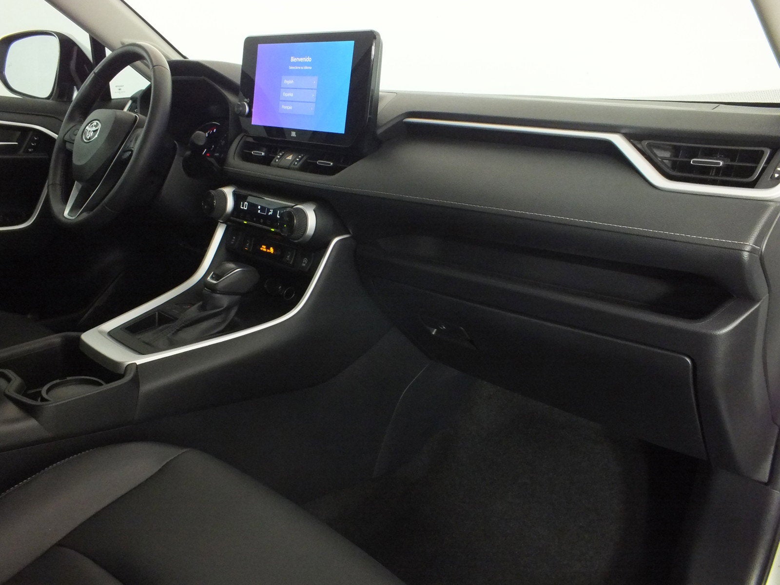 2024 Toyota RAV4 XLE Premium *1-OWNER*