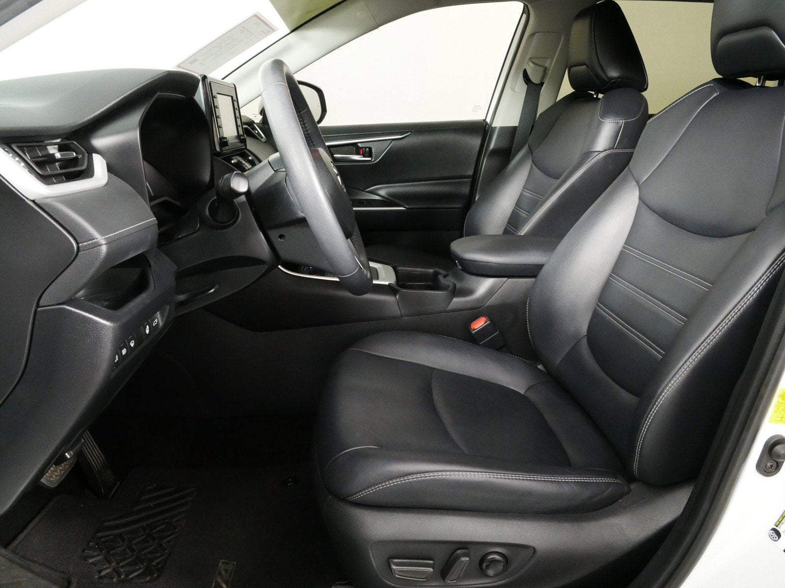 2020 Toyota RAV4 XLE Premium *CLEAN CARFAX*