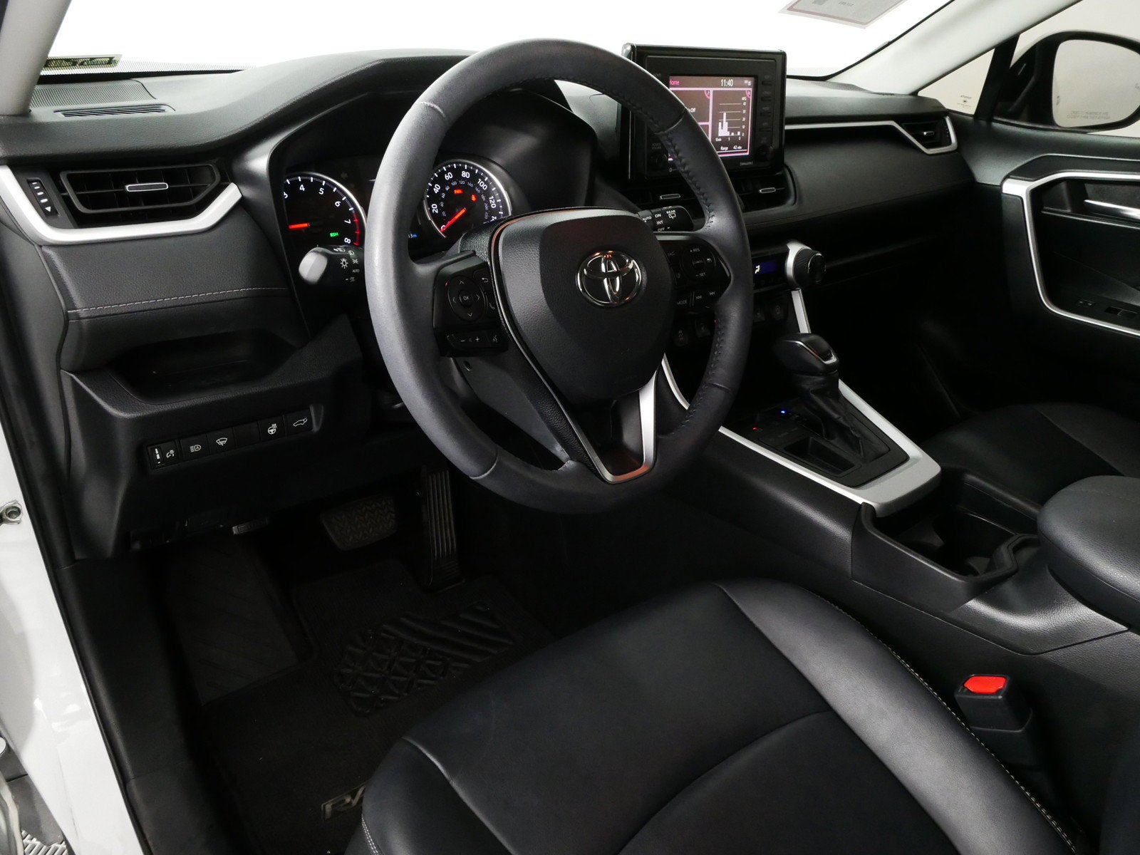2020 Toyota RAV4 XLE Premium *CLEAN CARFAX*