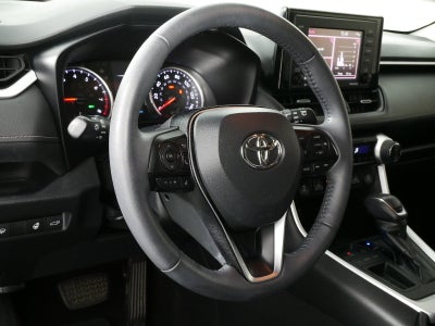 2020 Toyota RAV4 XLE Premium *CLEAN CARFAX*