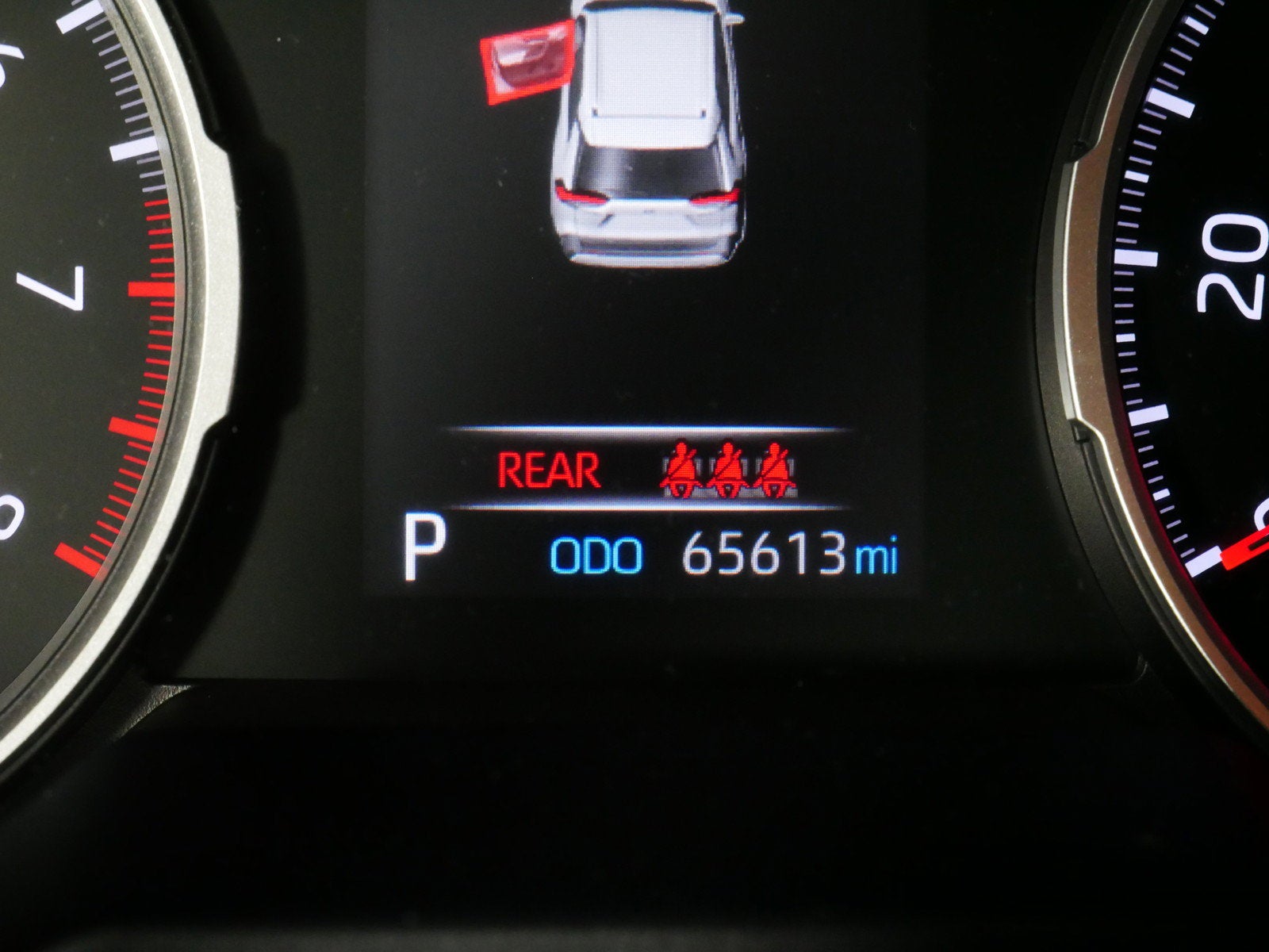 2020 Toyota RAV4 XLE Premium *CLEAN CARFAX*
