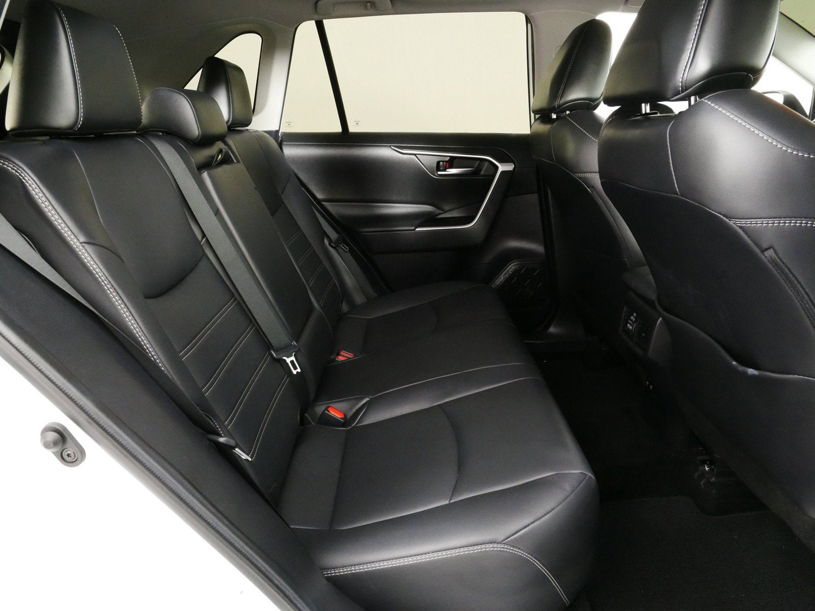 2020 Toyota RAV4 XLE Premium *CLEAN CARFAX*