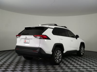 2020 Toyota RAV4 XLE Premium *CLEAN CARFAX*