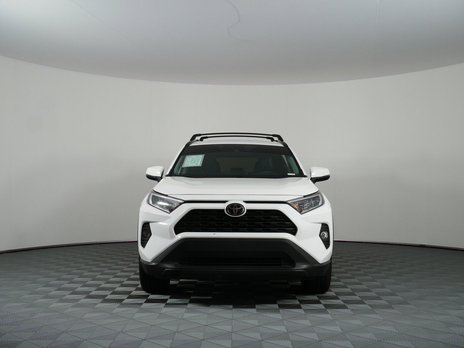 2020 Toyota RAV4 XLE Premium *CLEAN CARFAX*