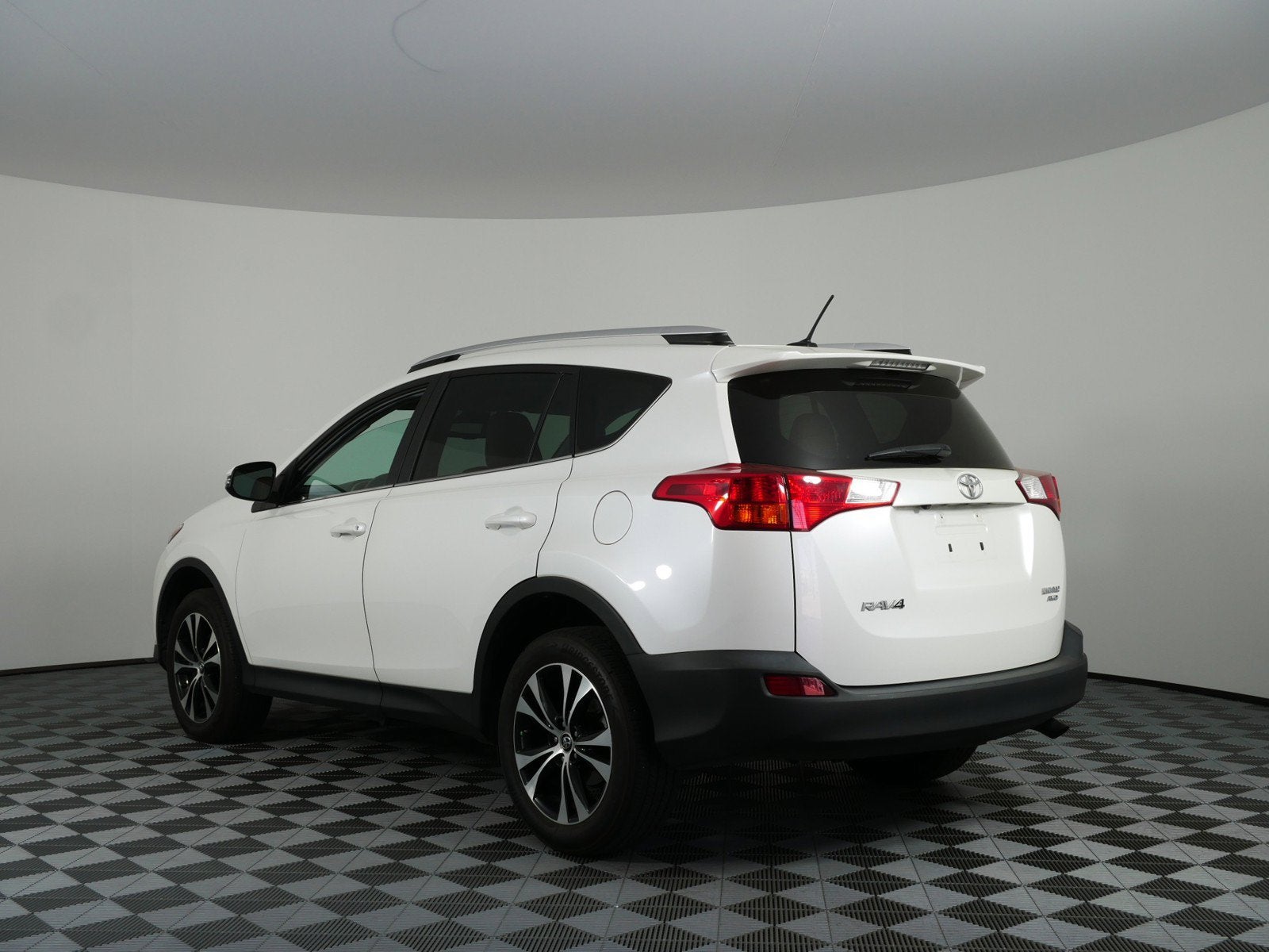 2015 Toyota RAV4 Limited AWD *1-OWNER*