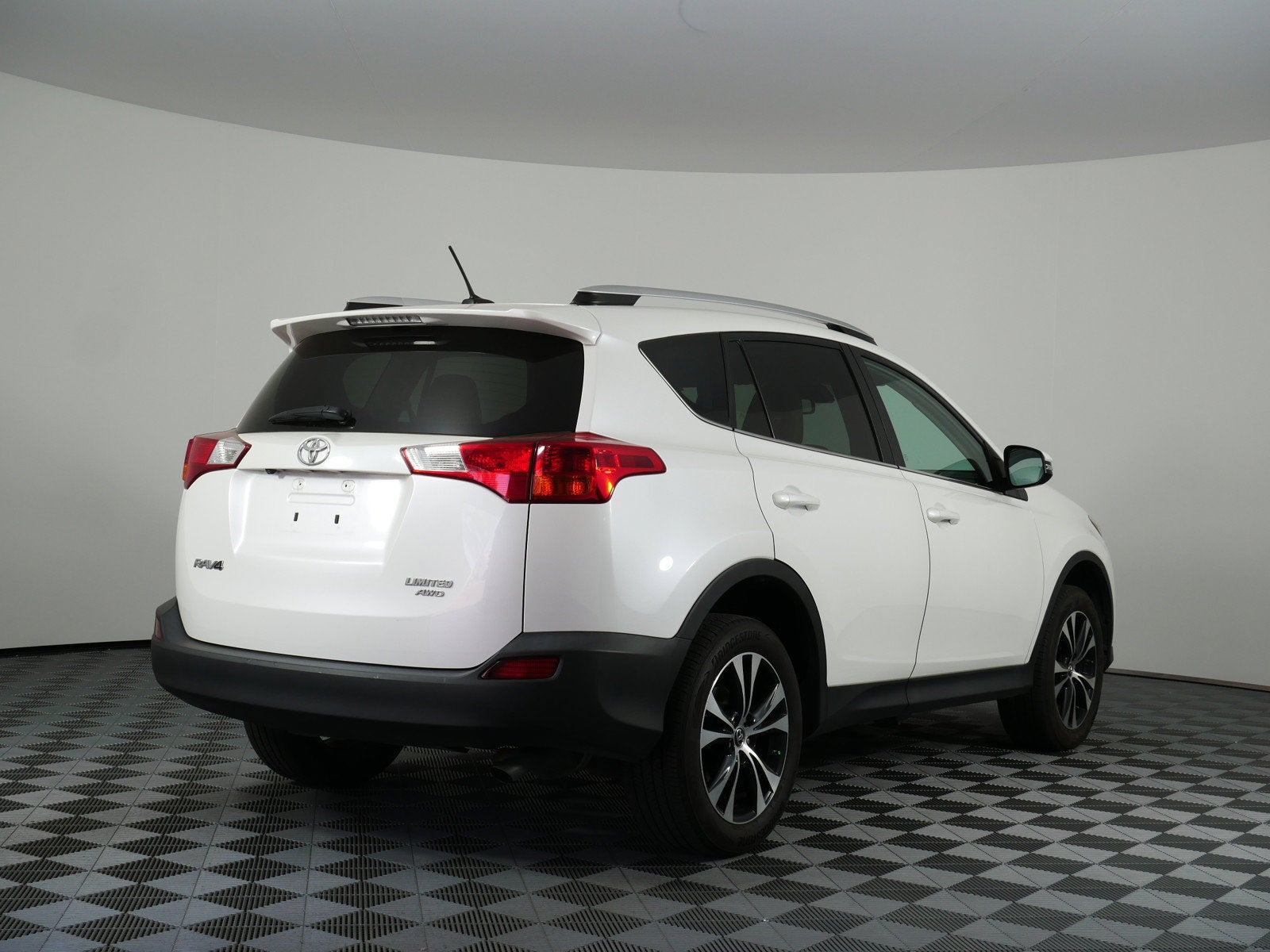 2015 Toyota RAV4 Limited AWD *1-OWNER*