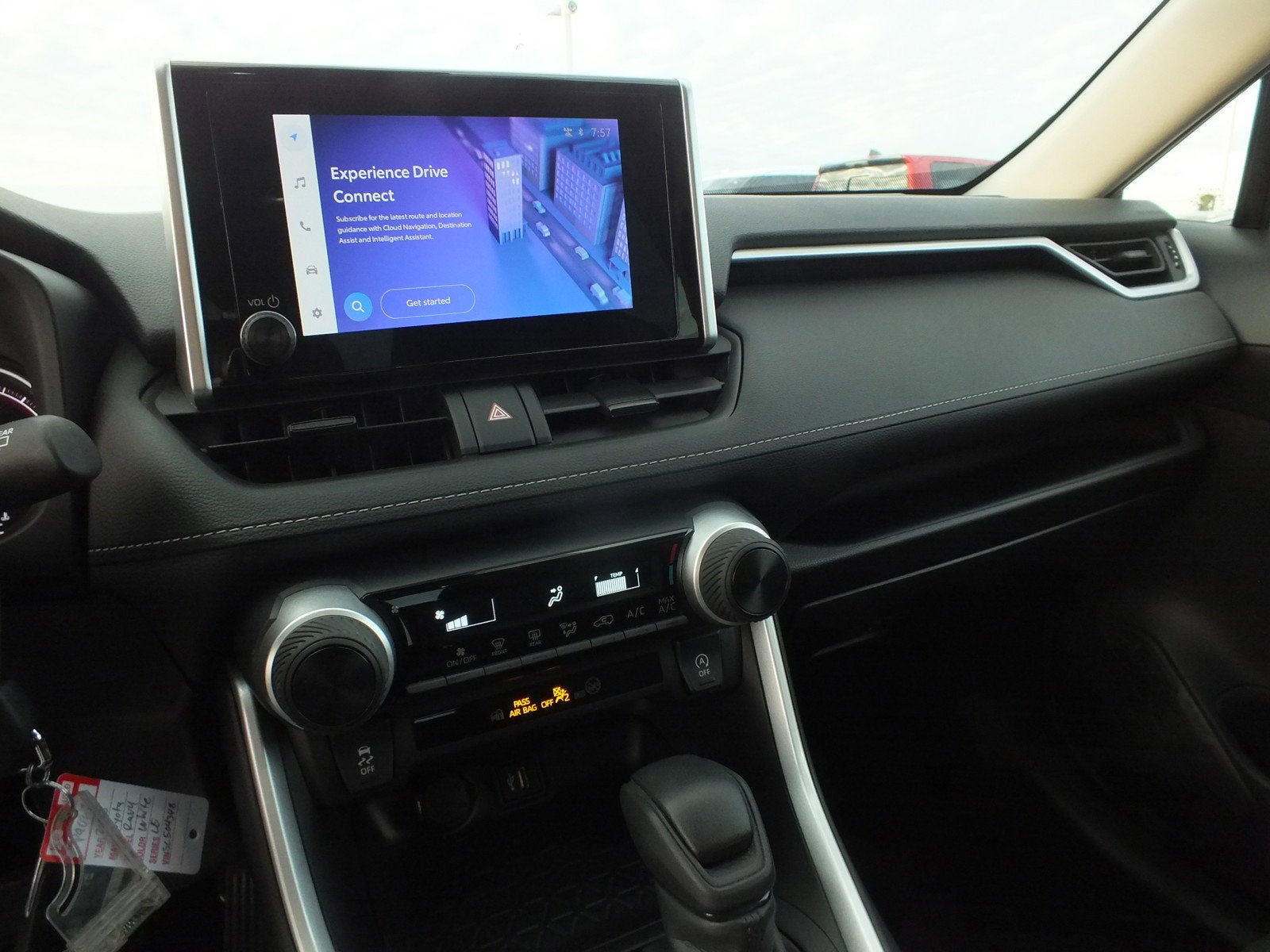 2025 Toyota RAV4 LE AWD *1-OWNER*