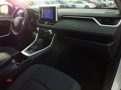 2025 Toyota RAV4 LE AWD *1-OWNER*