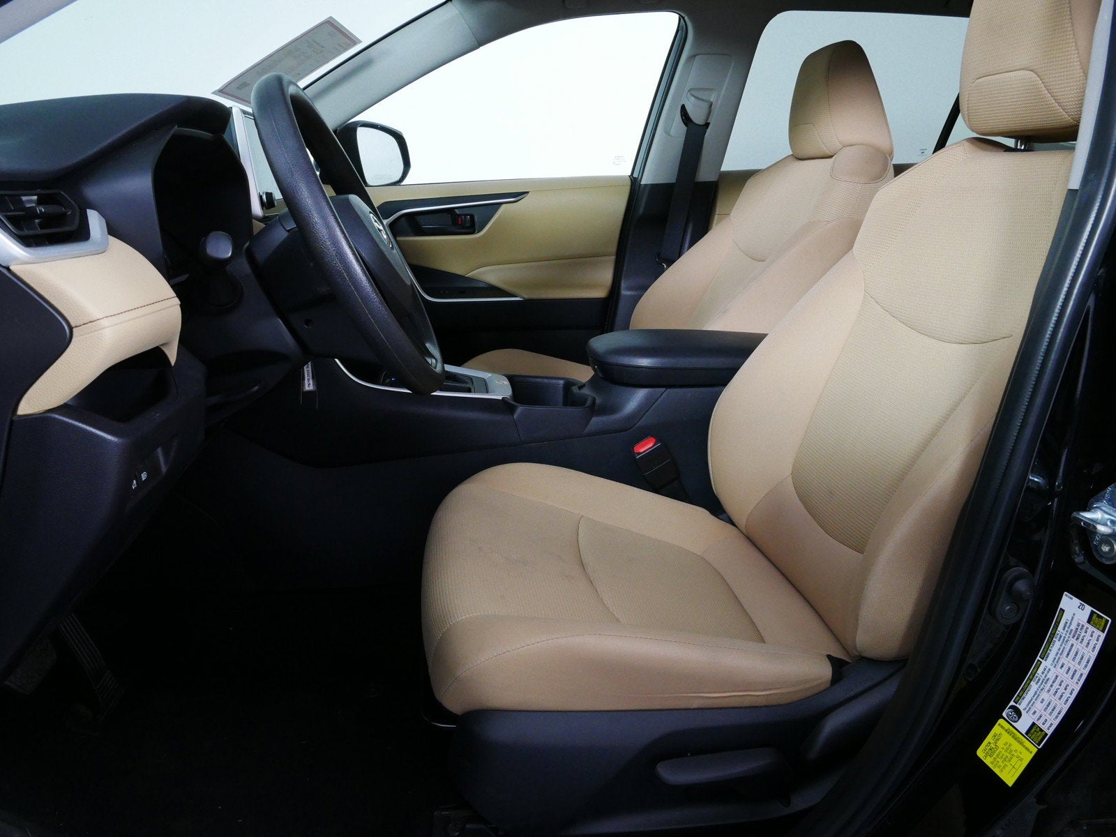 2025 Toyota RAV4 LE AWD *1-OWNER*