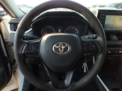2021 Toyota RAV4 LE FWD *1 0WNER, CLEAN CARFAX!*