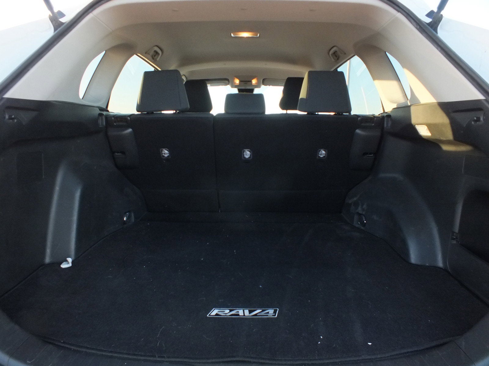 2021 Toyota RAV4 LE *1-OWNER*