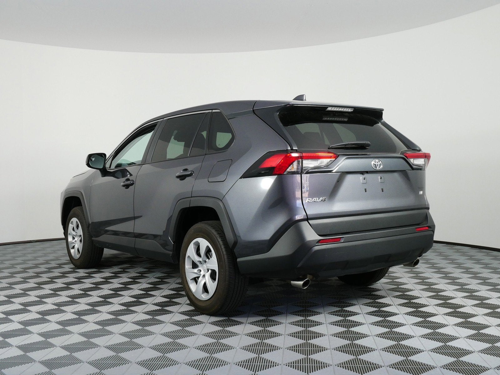 2024 Toyota RAV4 LE *1-OWNER*