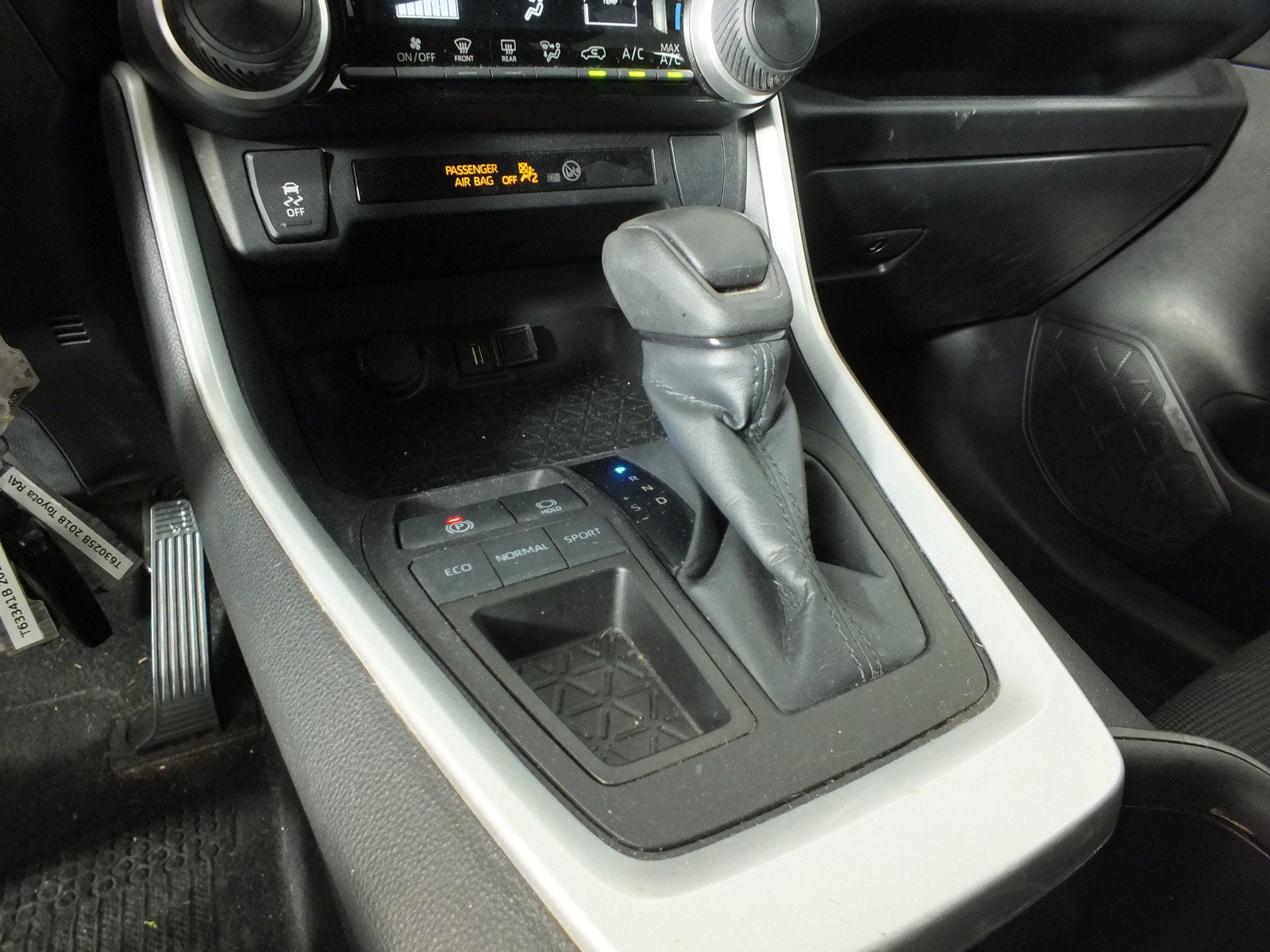 2022 Toyota RAV4 LE *1-OWNER*