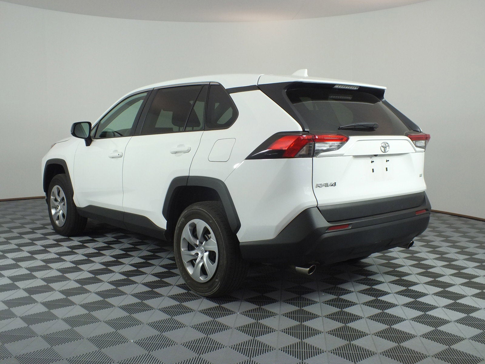 2023 Toyota RAV4 LE *1-OWNER*