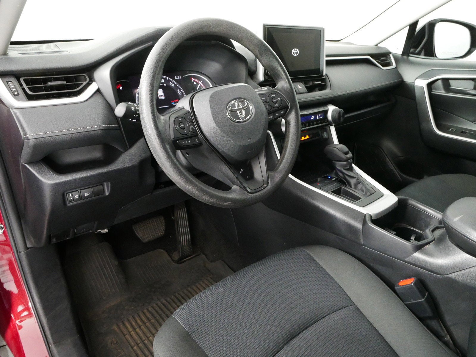2024 Toyota RAV4 LE *CLEAN CARFAX!*